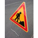 Panneau de chantier AK5 SUR PIED