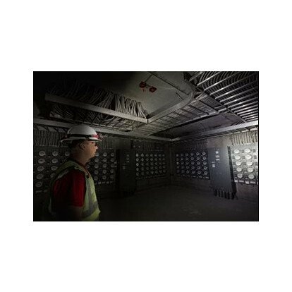 Lampe frontale rechargeable 600 LUMS- compatible caque-MILWAUKEE